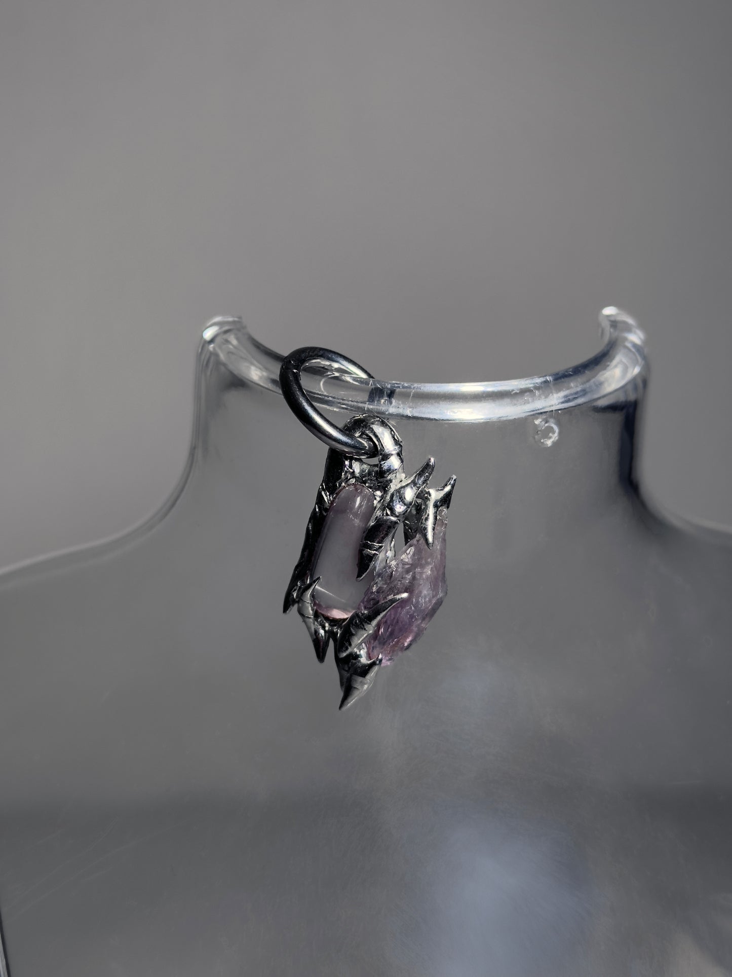 Single earring “Dysplasia”