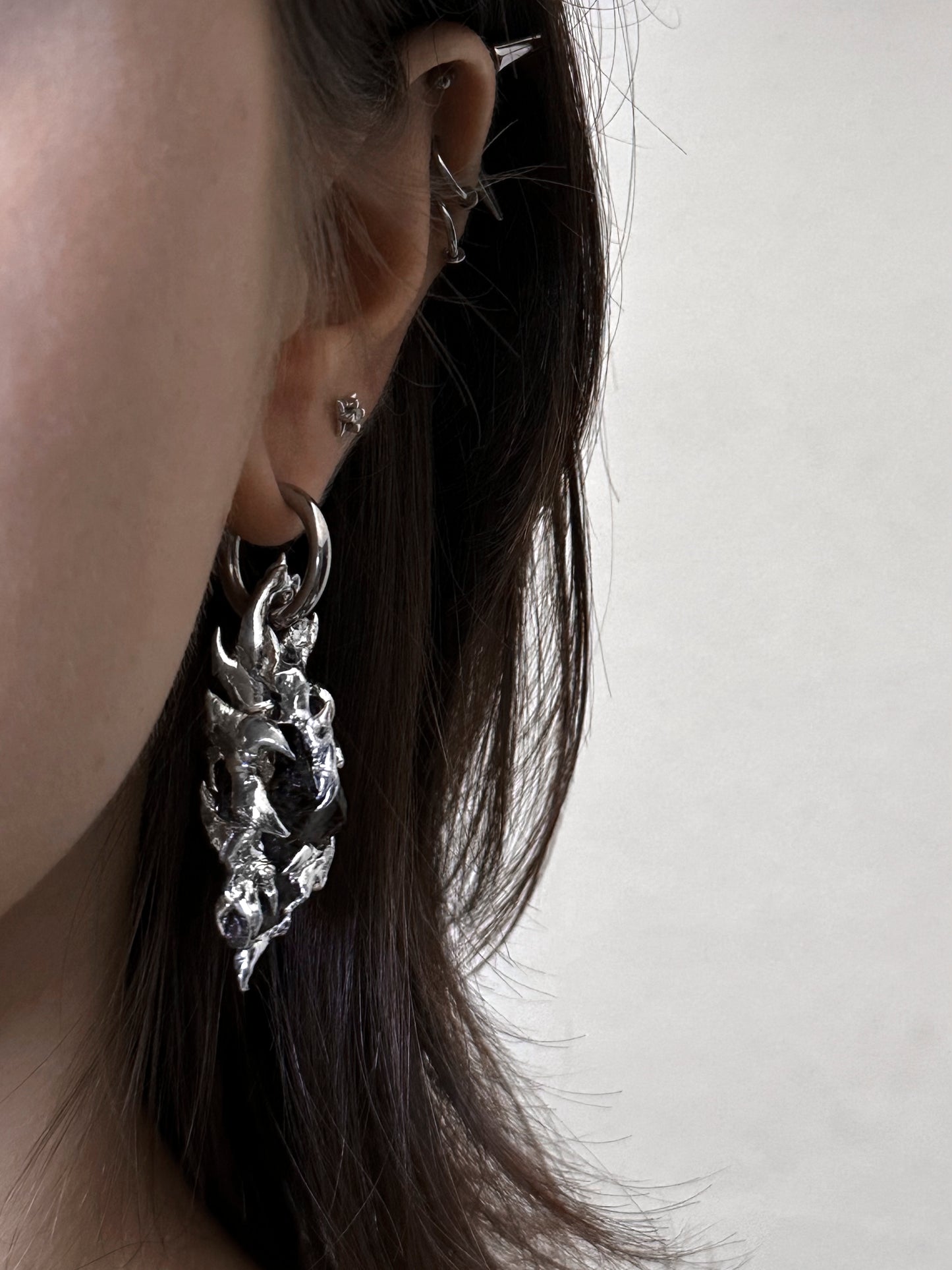 Single earring "Sigilism"