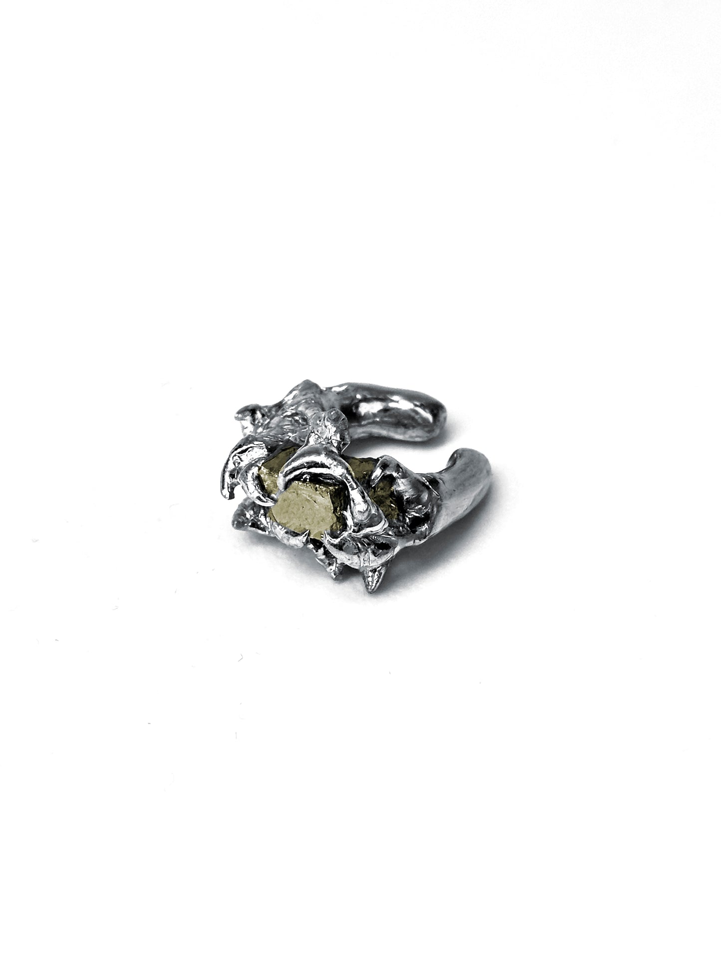 Ear cuff “Treasure”