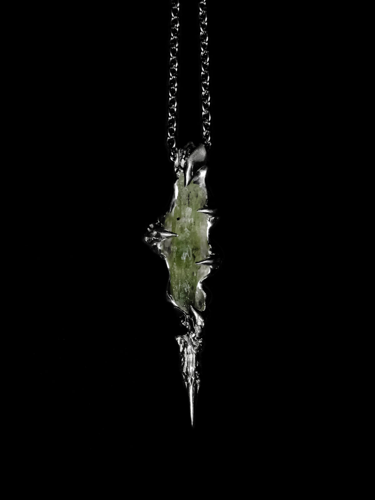 Silver pendant "Apophenia"