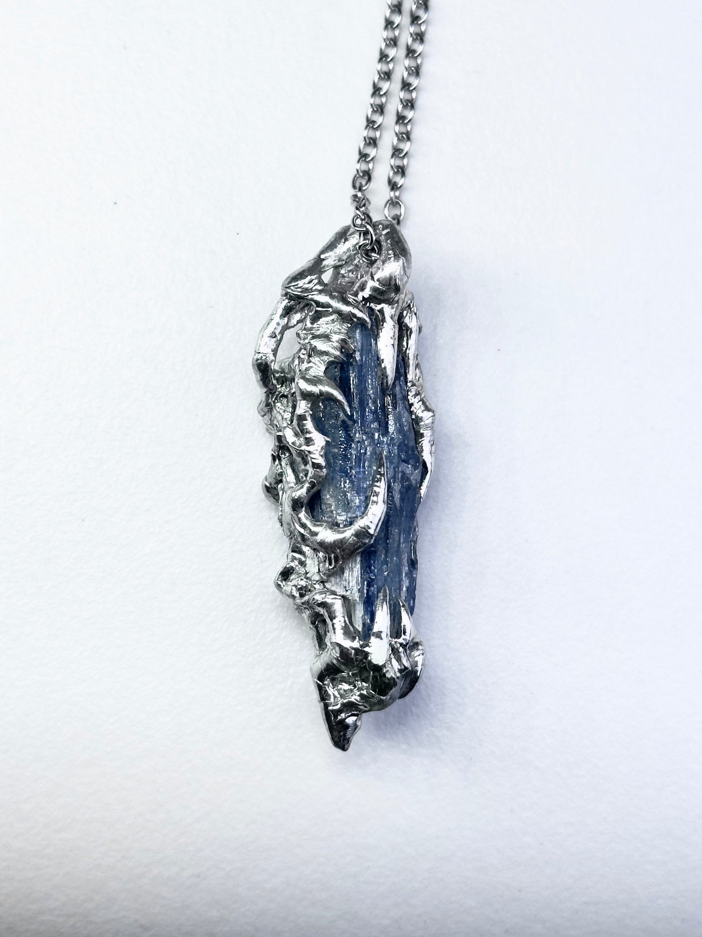 Pendant "Sacred Cave"