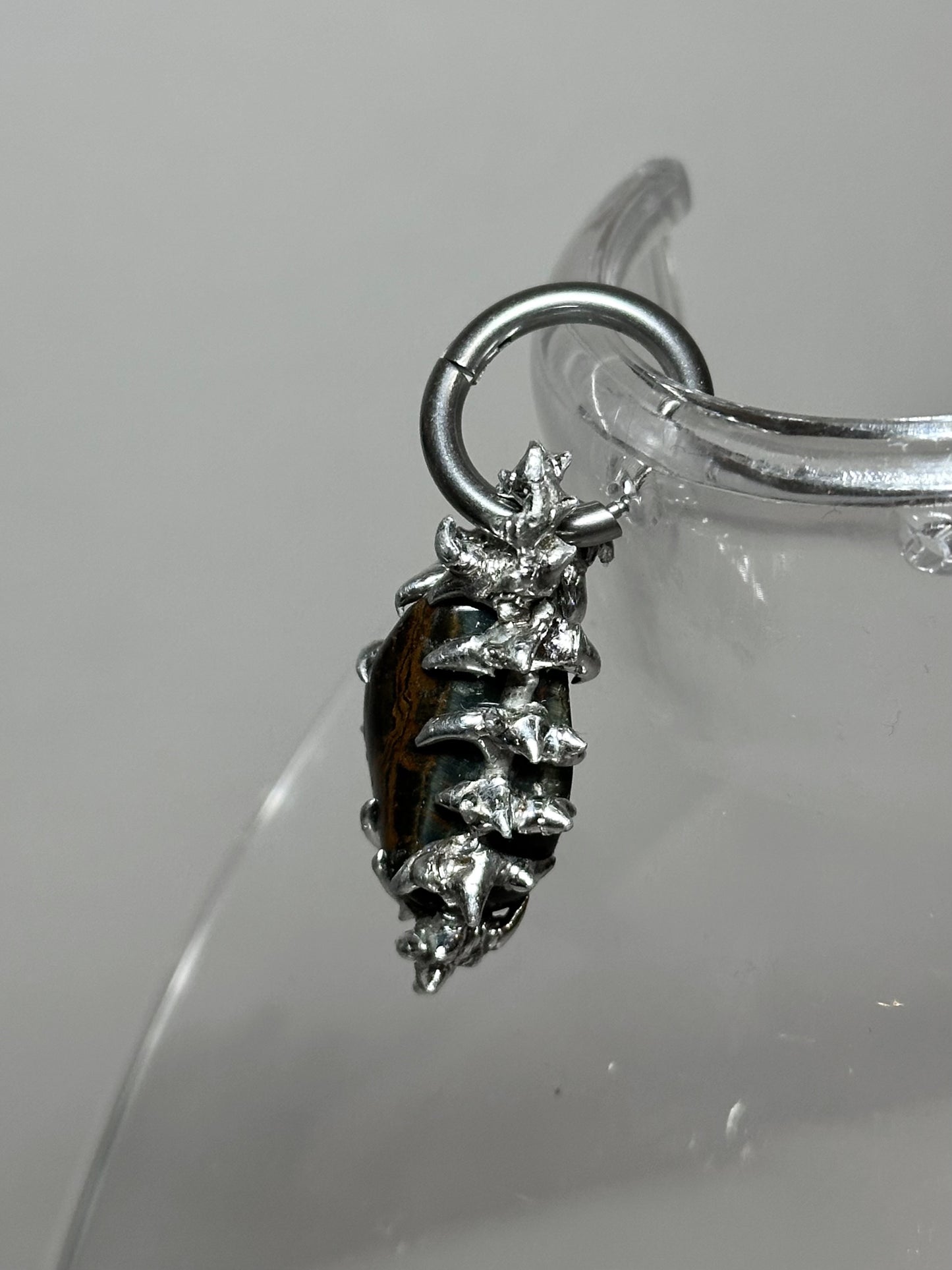 Single earring "Evo"