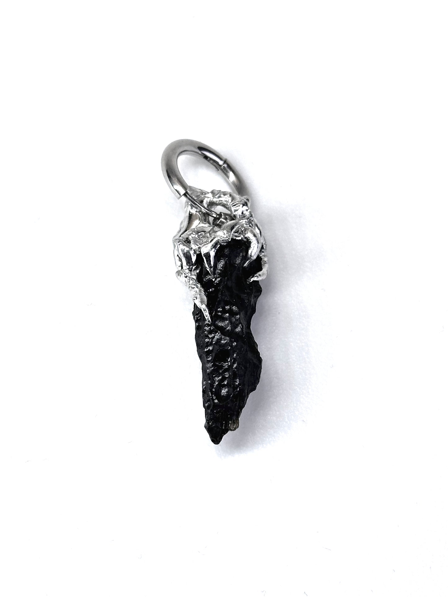 Single earring "Knife"