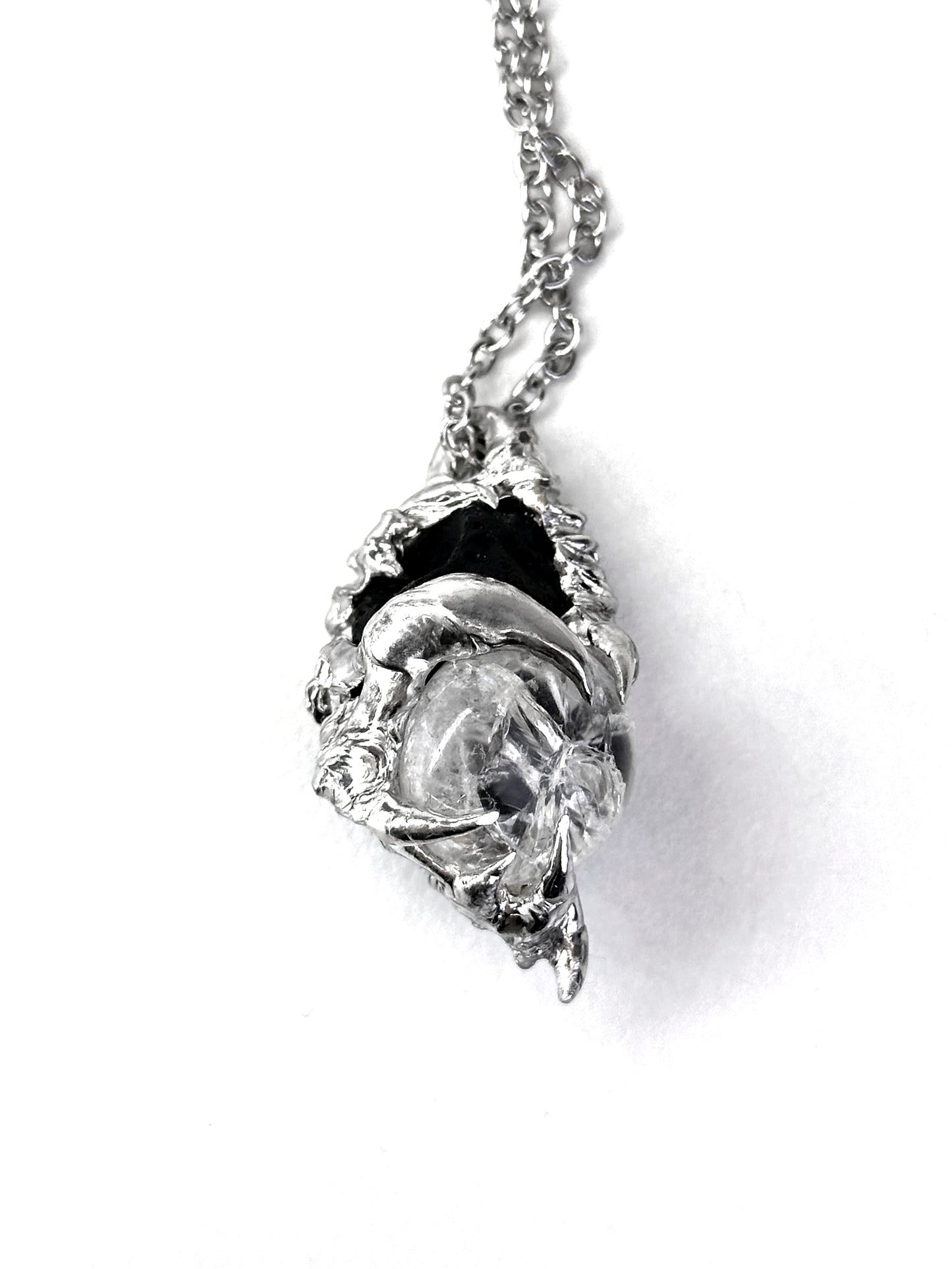 Pendant "Rahu"