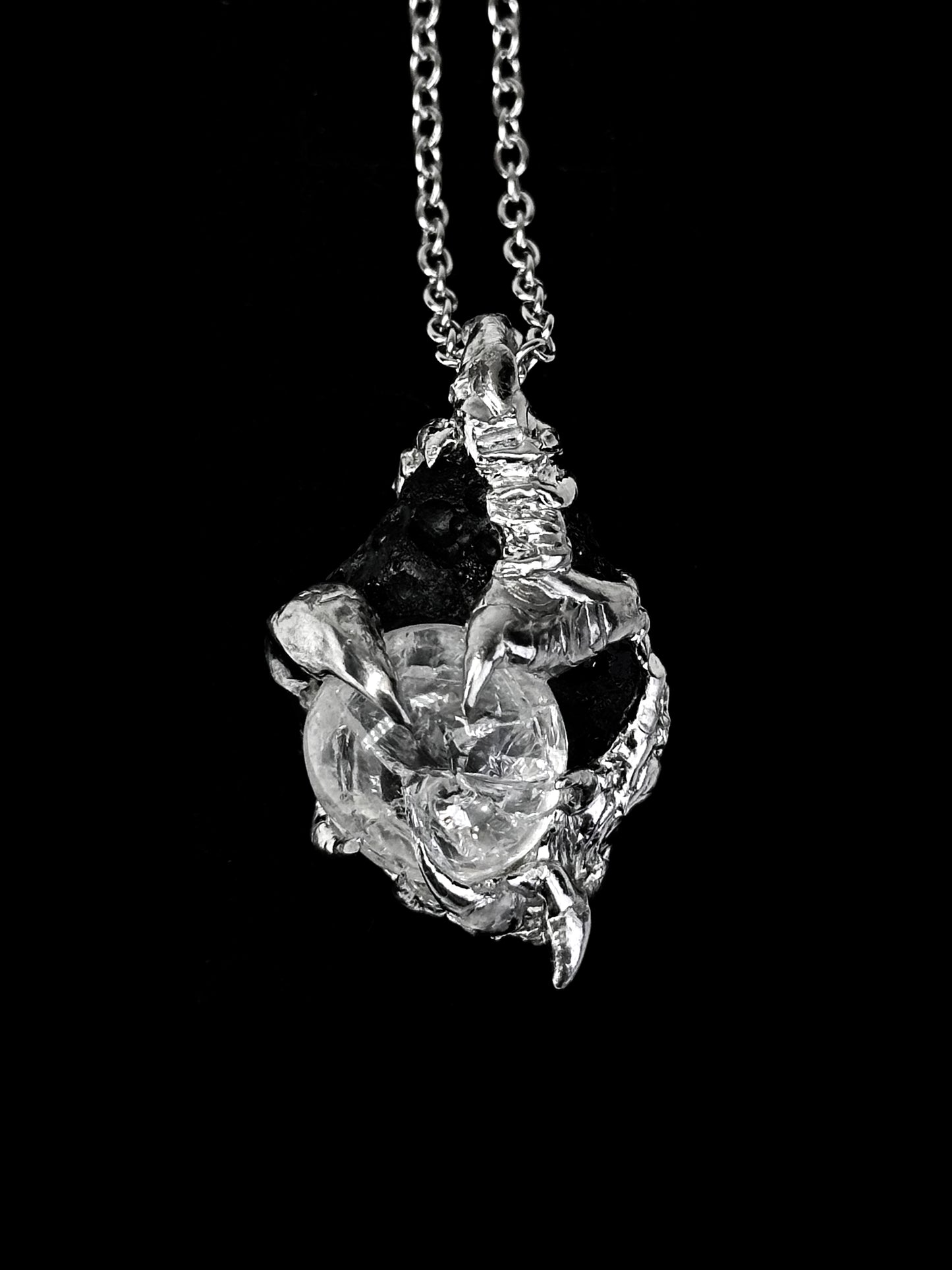 Pendant "Rahu"