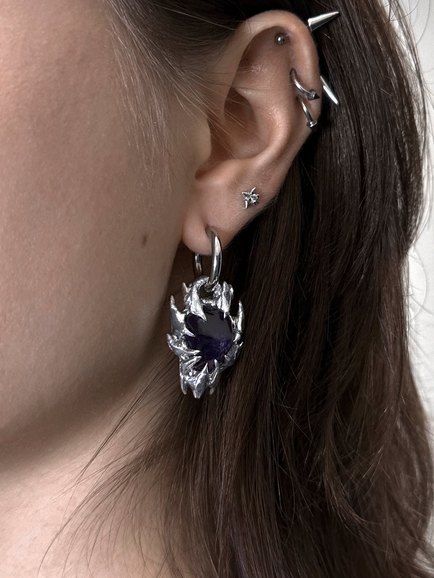 Single earring "Threshold"