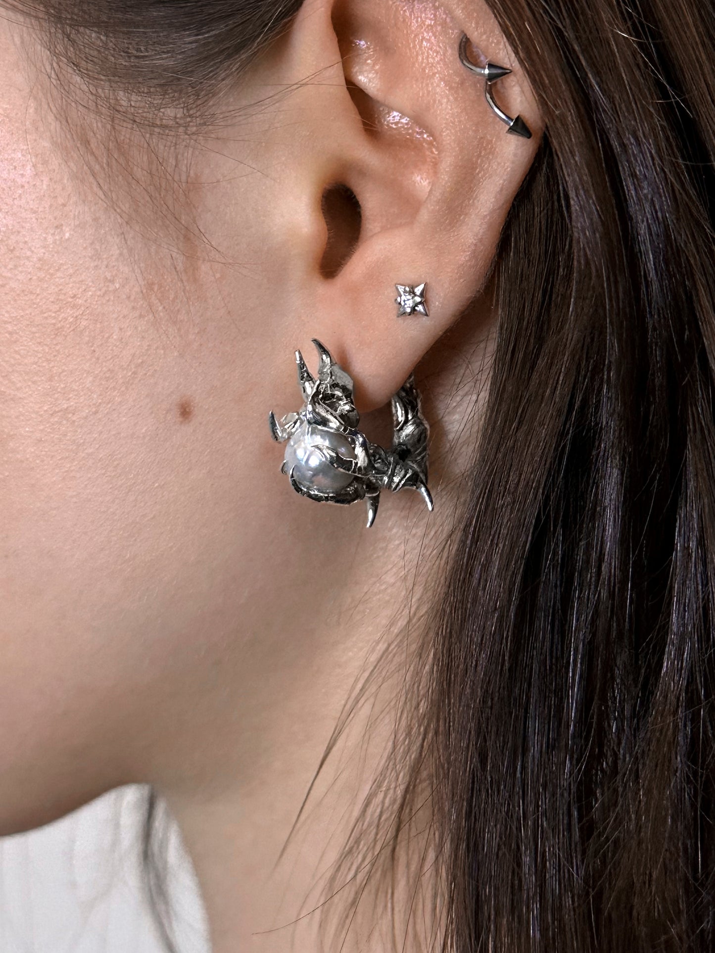 Single earring "Siren"